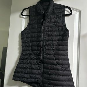 Lululemon black vest